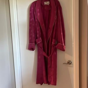 Vintage Men’s Elegant Silk Robe
